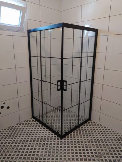 Küvet Üstü Duşakabin